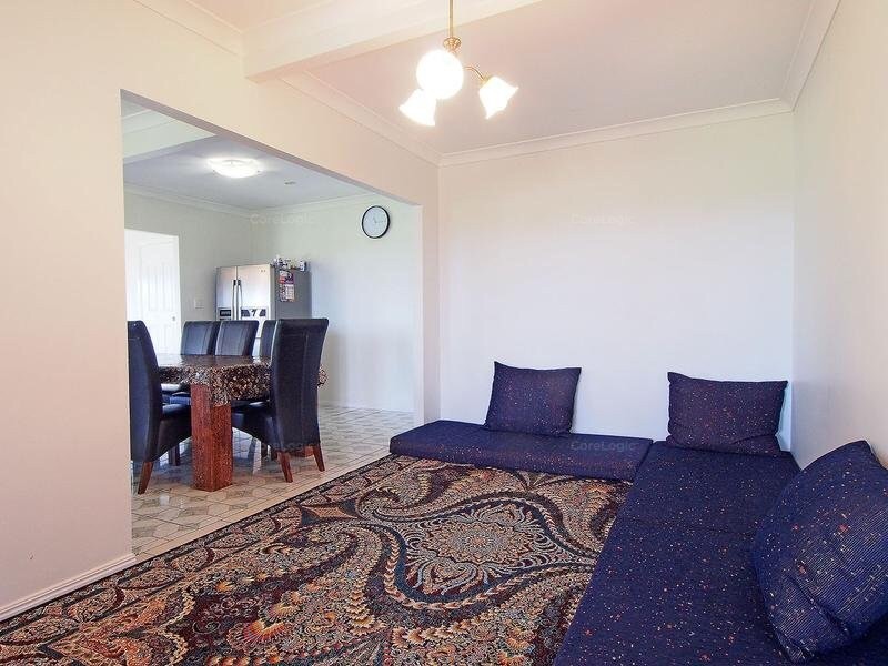 46 Uplands Drive, Parkwood QLD 4214