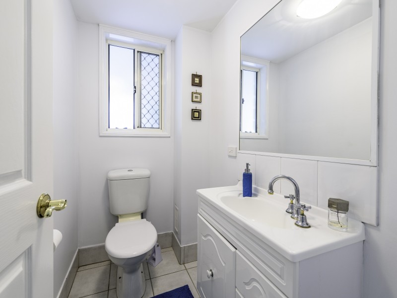 3 Moonda Court, Helensvale QLD 4212