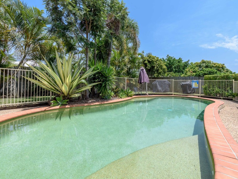 8 Siggies Place, Upper Coomera QLD 4209