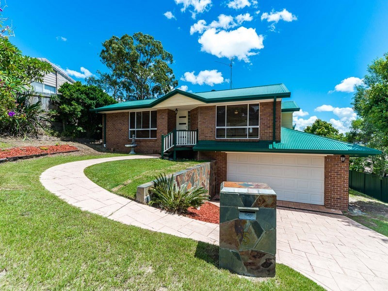 5 Dalby Court, Helensvale QLD 4212