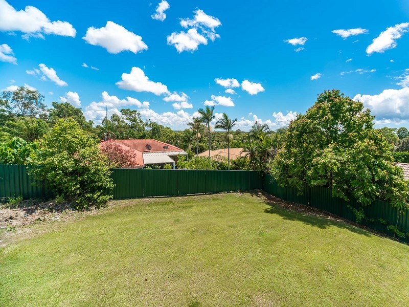 5 Dalby Court, Helensvale QLD 4212