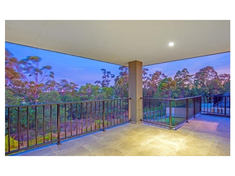 7 Zane Street, Molendinar QLD 4214