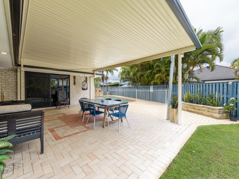 19 Taroona Circuit, Oxenford QLD 4210