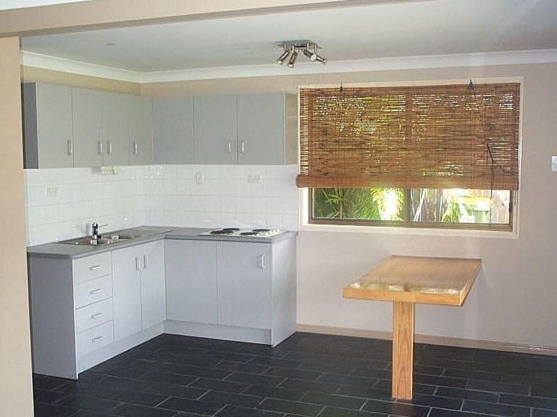 68 Jacaranda Avenue, Hollywell QLD 4216