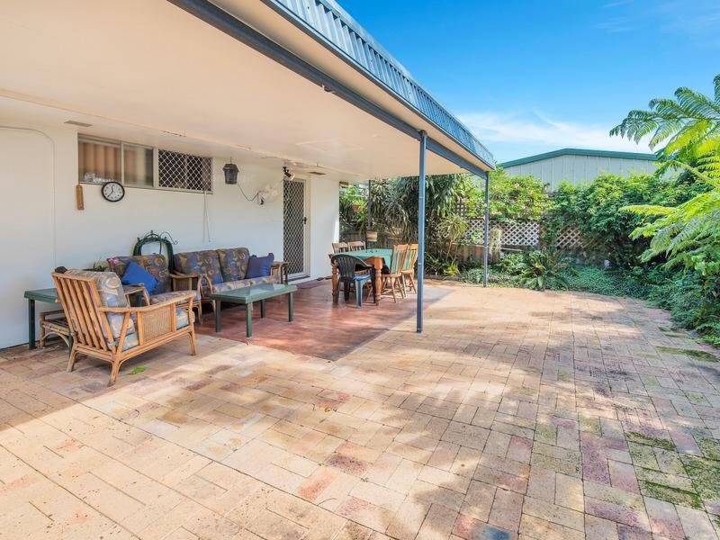 15 Abalone Avenue, Paradise Point QLD 4216