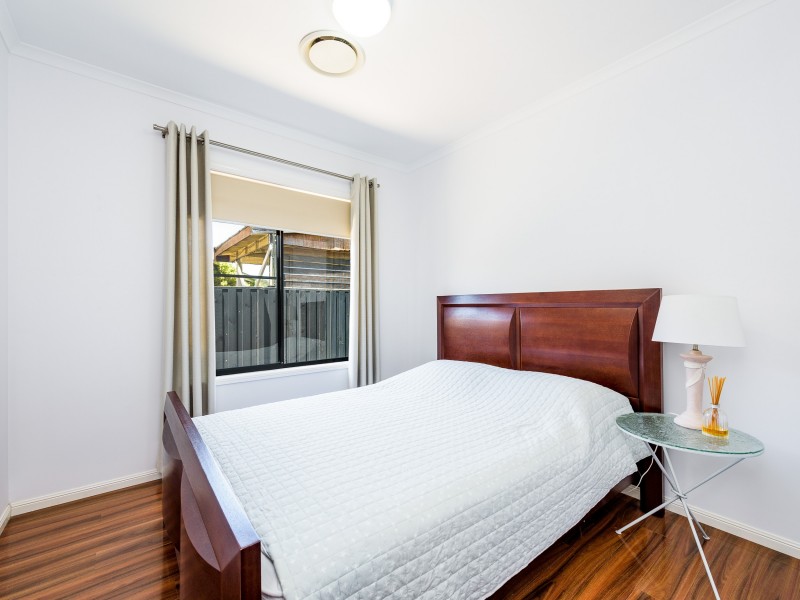 51 Hawkesbury Avenue, Pacific Pines QLD 4211