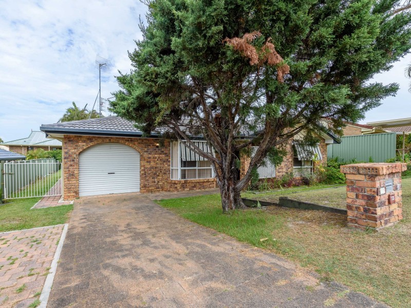 13 Footscray Court, Arundel QLD 4214