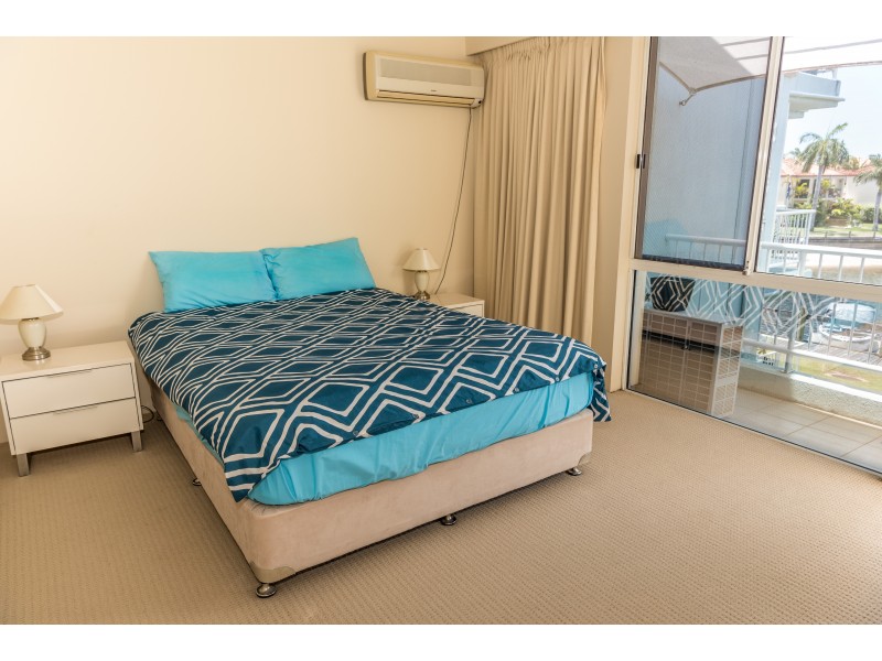 10/75 Morala Avenue, Runaway Bay QLD 4216