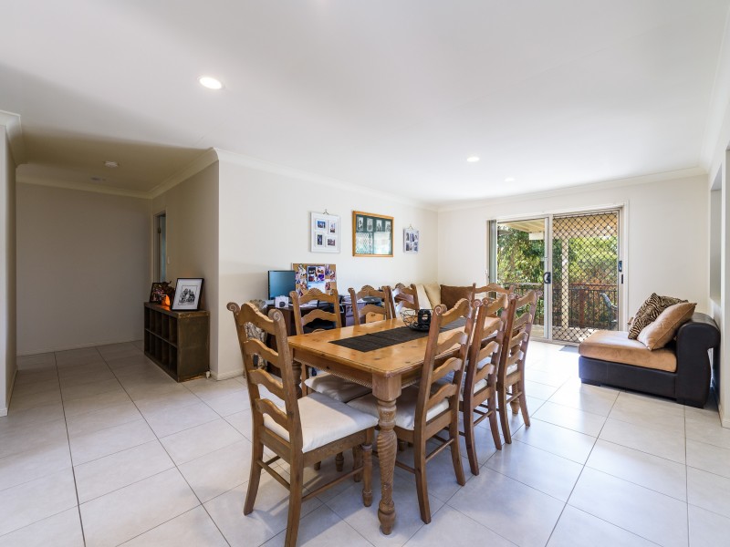 6 Fox Court, Ormeau Hills QLD 4208