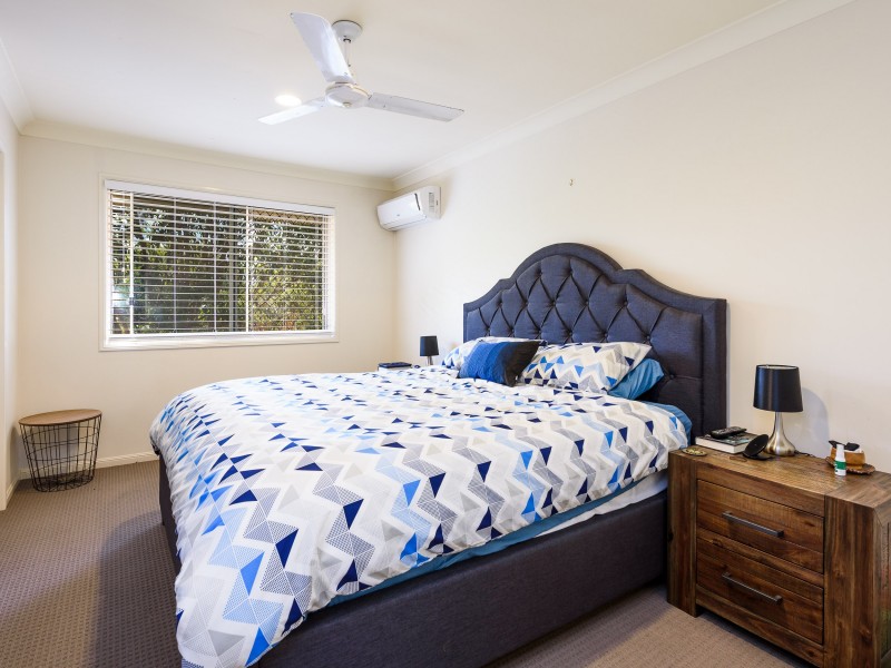 6 Fox Court, Ormeau Hills QLD 4208