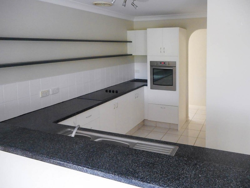 18 Masters Street, Arundel QLD 4214
