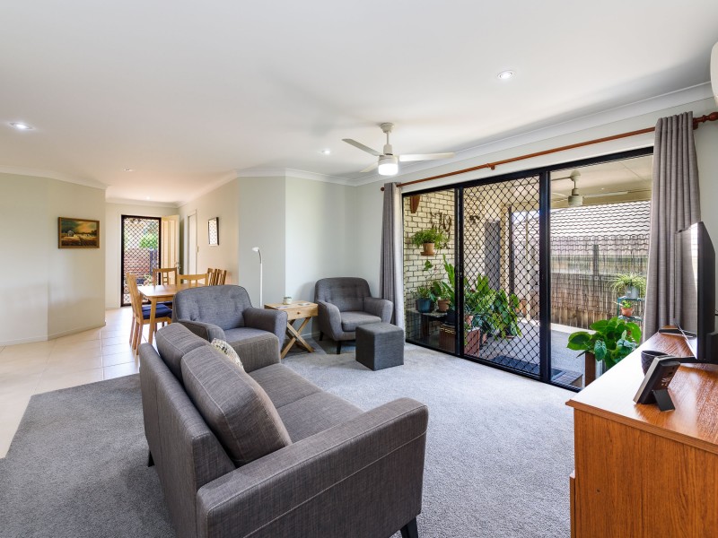 2/56 Bluetail Crescent, Upper Coomera QLD 4209