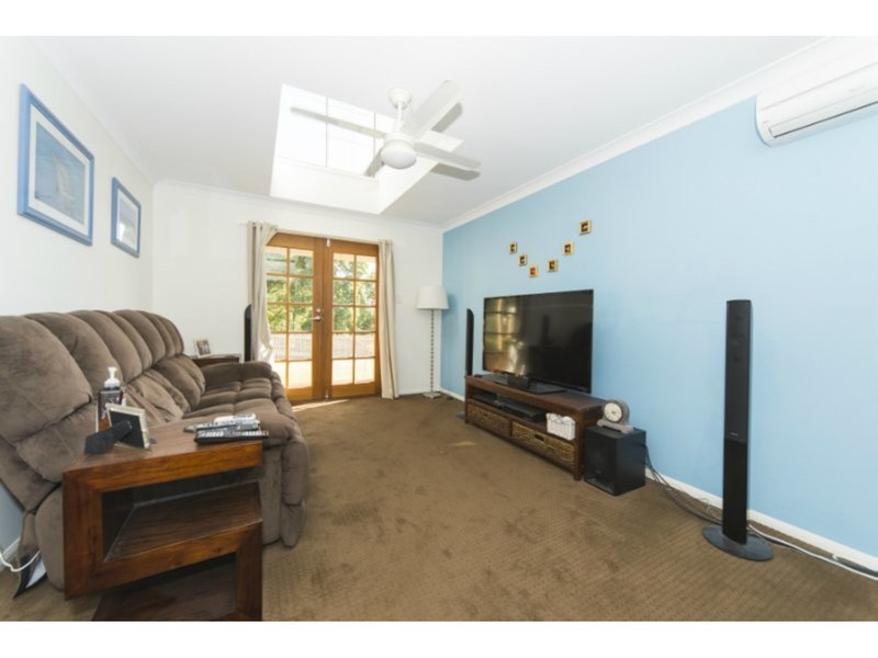 12 Walter Court, Wongawallan QLD 4210