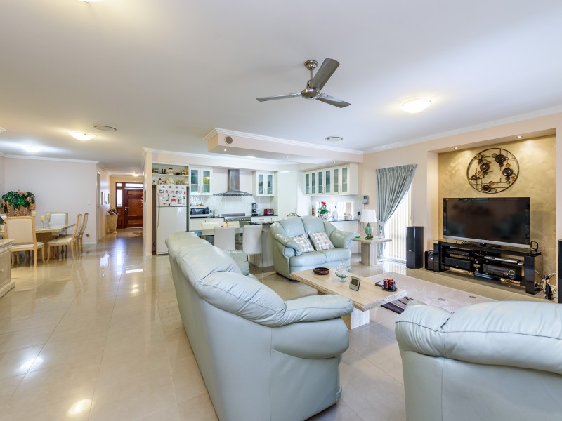 3 Hackney Court, Upper Coomera QLD 4209