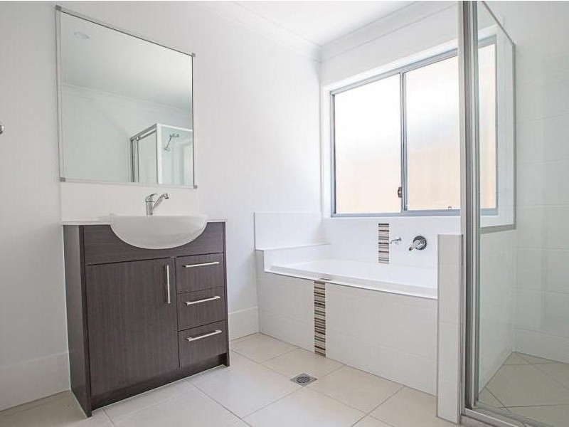 15 Graham Street, Pimpama QLD 4209