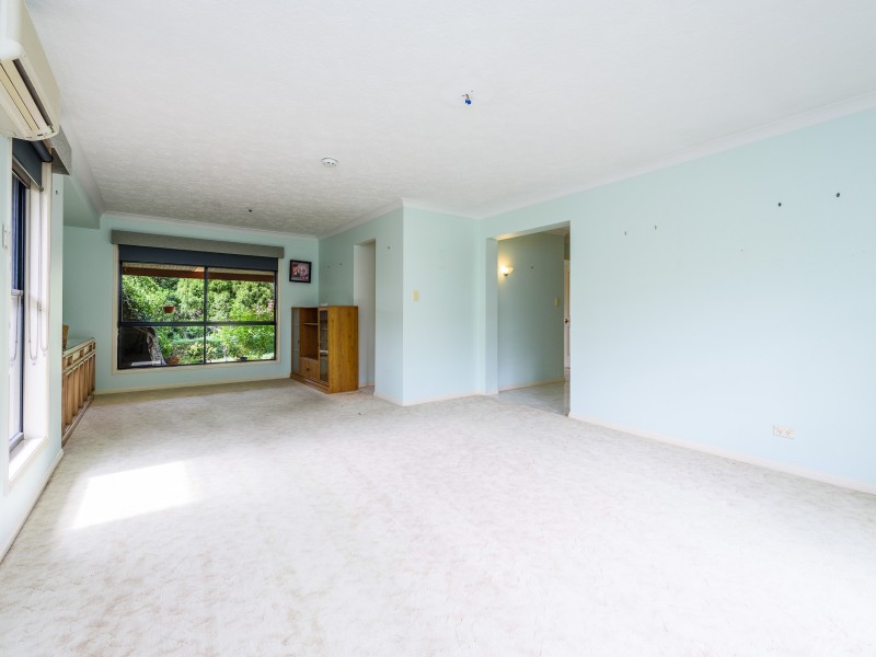 31 Ingles Circuit, Arundel QLD 4214