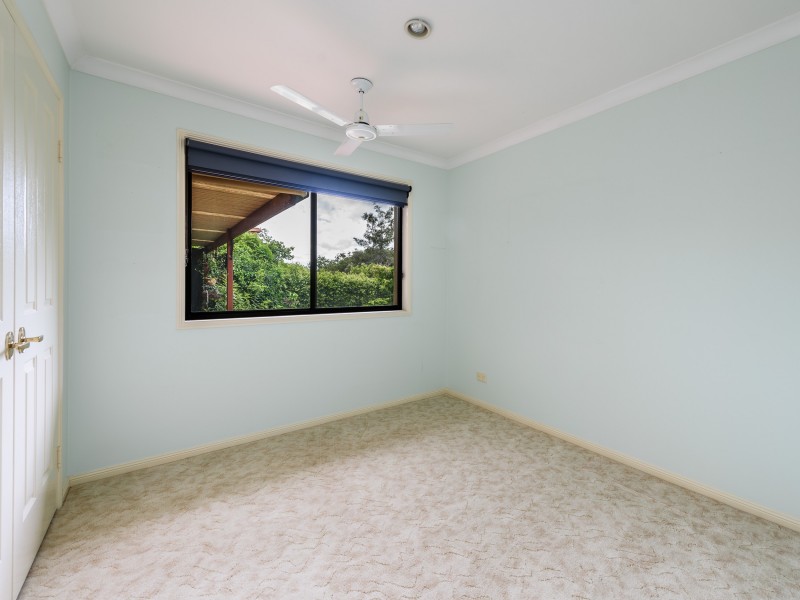 31 Ingles Circuit, Arundel QLD 4214