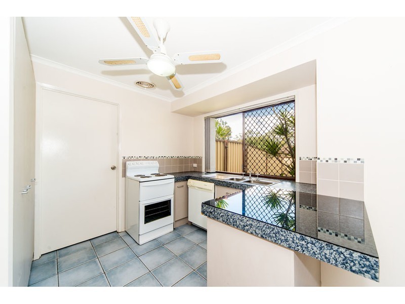 2/53 Botanical Drive, Labrador QLD 4215
