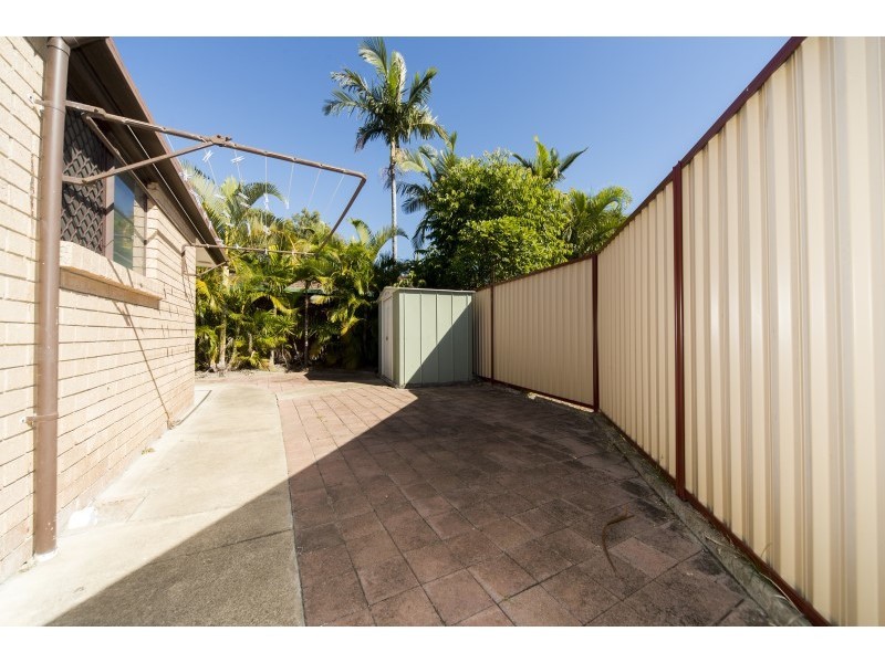 2/53 Botanical Drive, Labrador QLD 4215