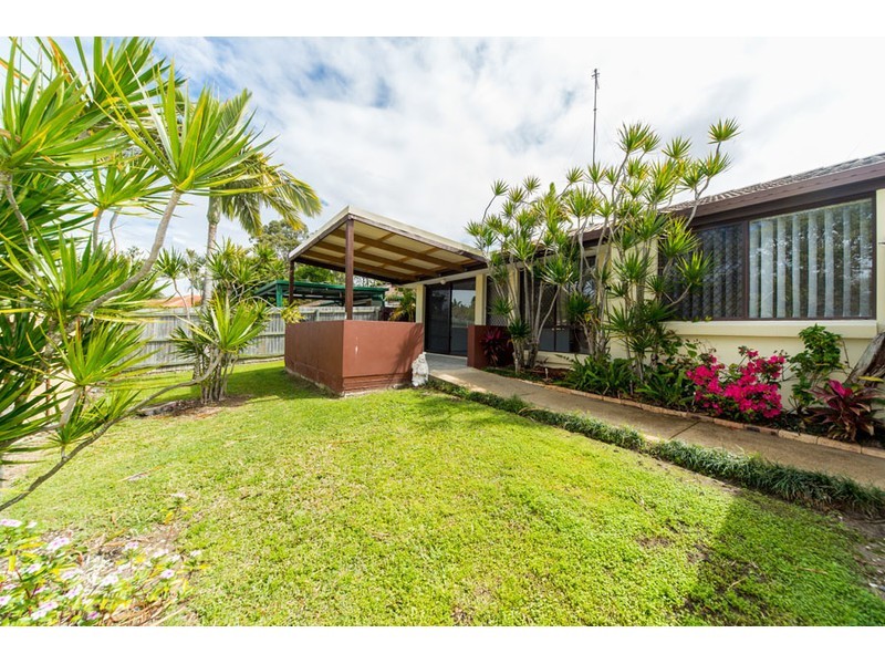 2/53 Botanical Drive, Labrador QLD 4215