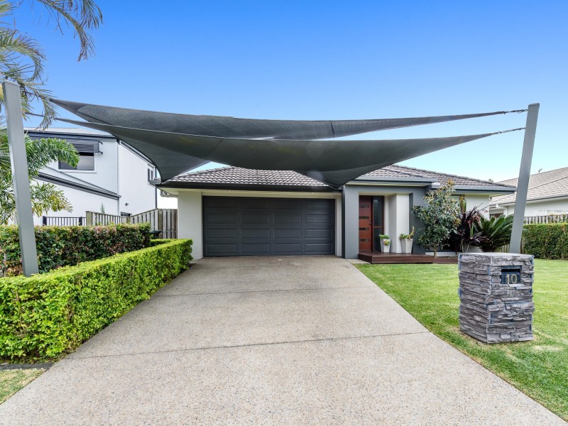 10 Ontario Court, Oxenford QLD 4210