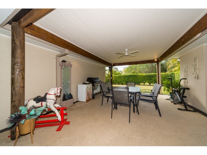 10 Howard Hughes Court, Maudsland QLD 4210