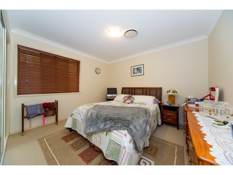 10 Howard Hughes Court, Maudsland QLD 4210