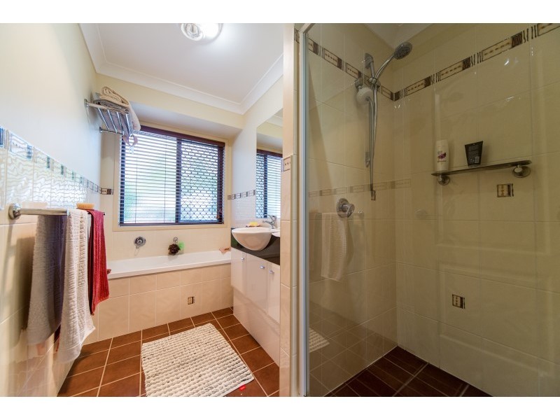 10 Howard Hughes Court, Maudsland QLD 4210