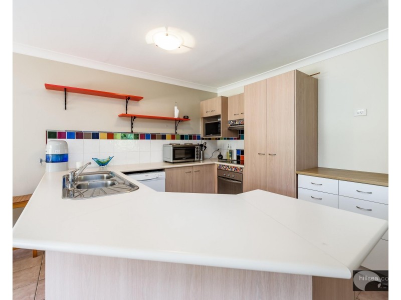 22 Tradewinds Drive, Helensvale QLD 4212