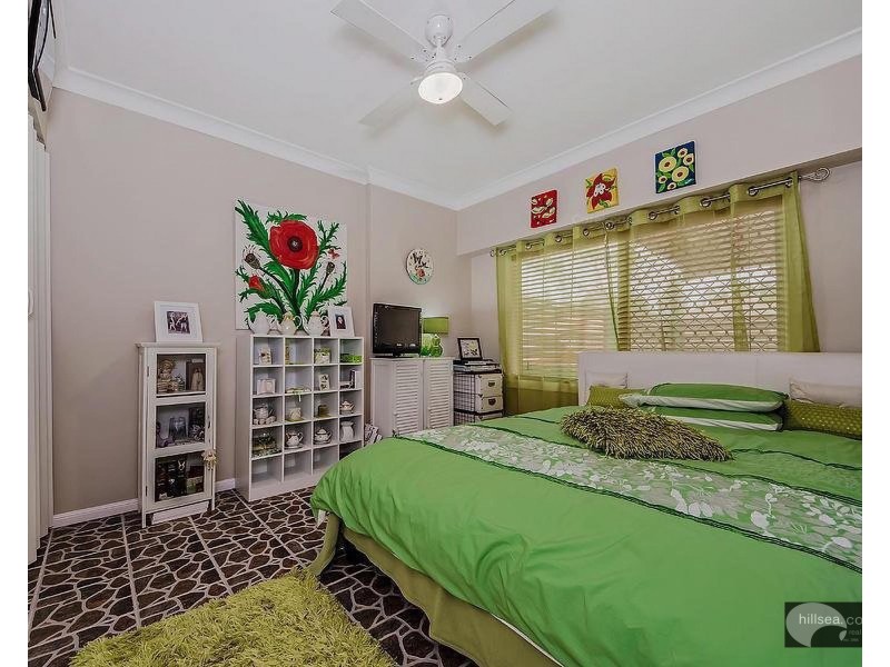 22 Tradewinds Drive, Helensvale QLD 4212