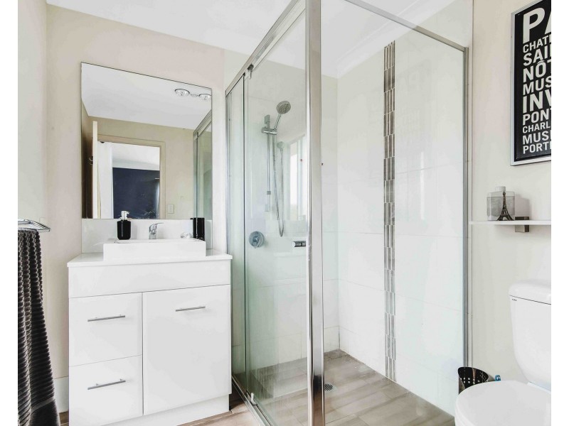 11 Lakes End Court, Upper Coomera QLD 4209