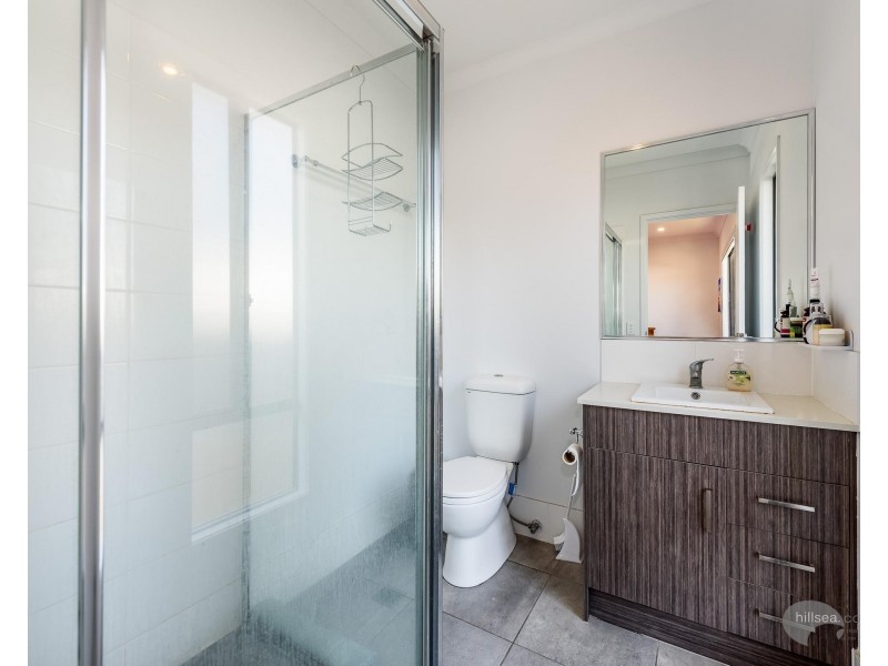 25 Butcher Bird Circuit, Upper Coomera QLD 4209