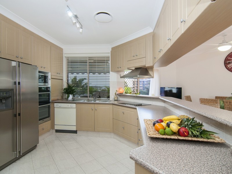 7/7 Esplanade West, Paradise Point QLD 4216