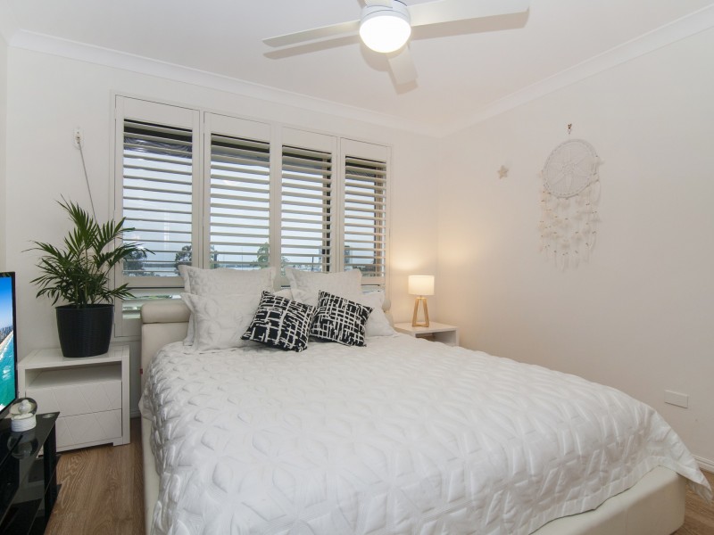 7/7 Esplanade West, Paradise Point QLD 4216