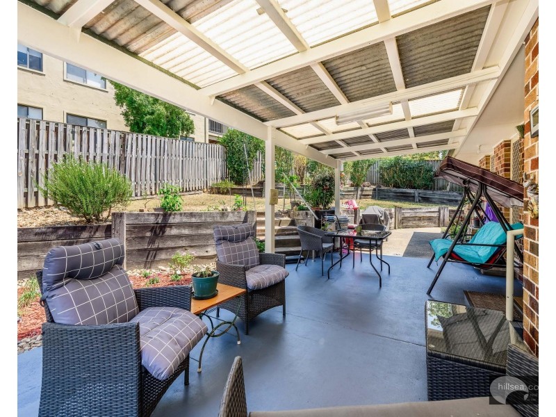 39 Nandi Terrace, Pacific Pines QLD 4211