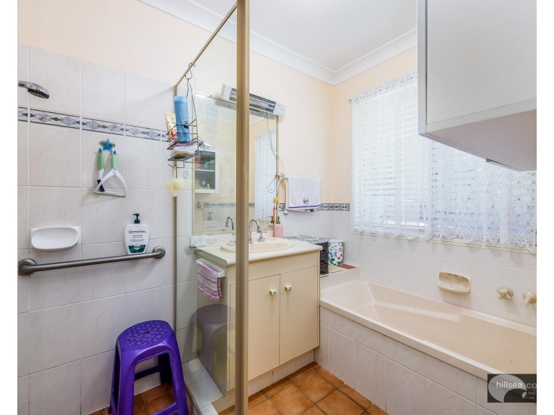 39 Nandi Terrace, Pacific Pines QLD 4211