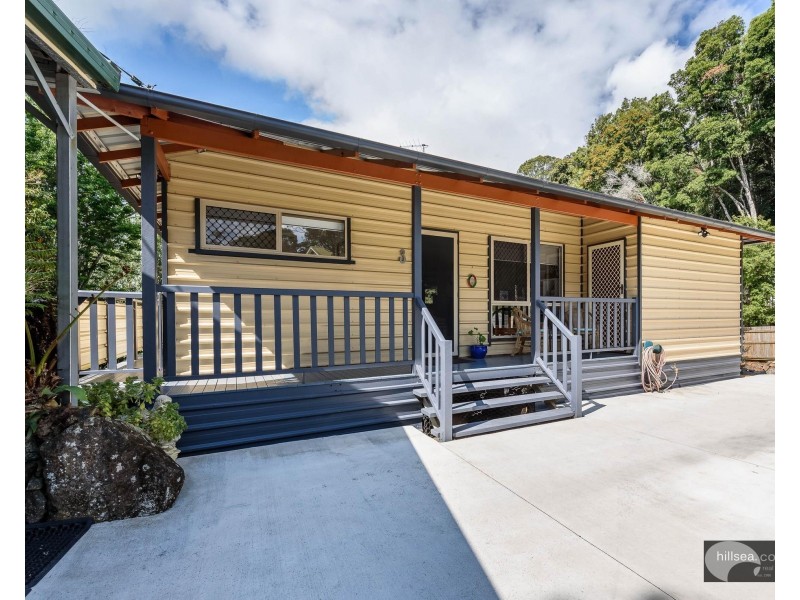 3 Dapsang Drive, Tamborine Mountain QLD 4272