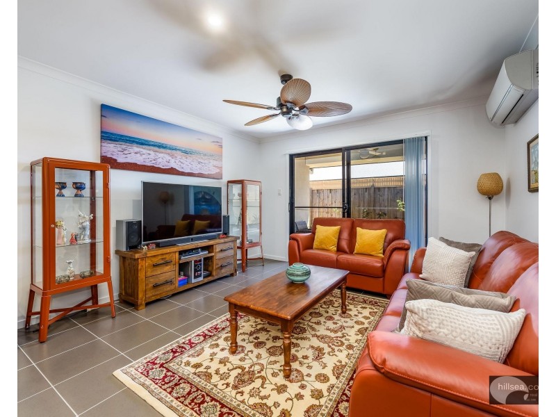 1/11 Bass Court, Oxenford QLD 4210