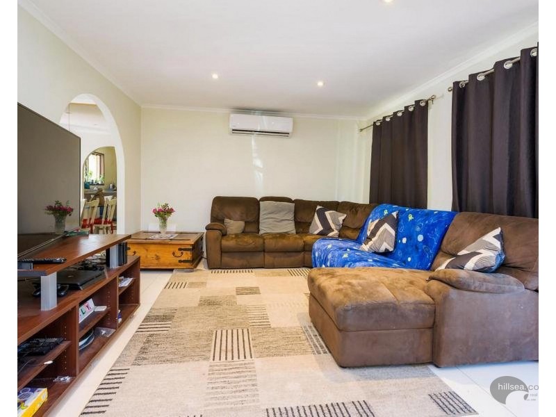 35 Currumburra Road, Ashmore QLD 4214