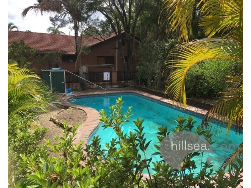 35 Currumburra Road, Ashmore QLD 4214