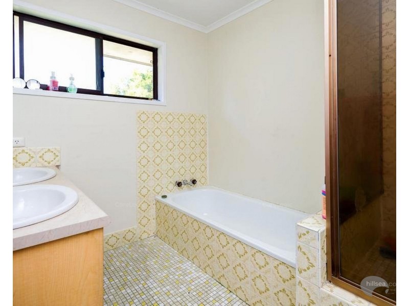 35 Currumburra Road, Ashmore QLD 4214