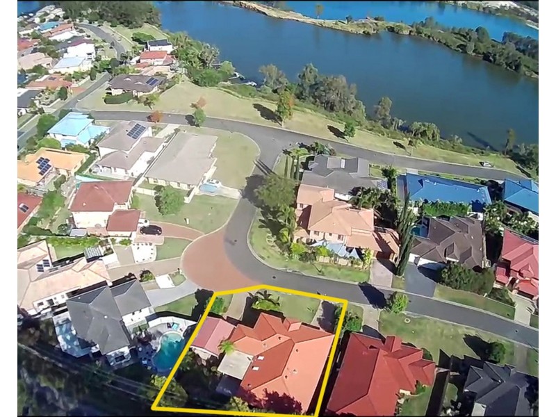 9 Paddy Place, Oxenford QLD 4210