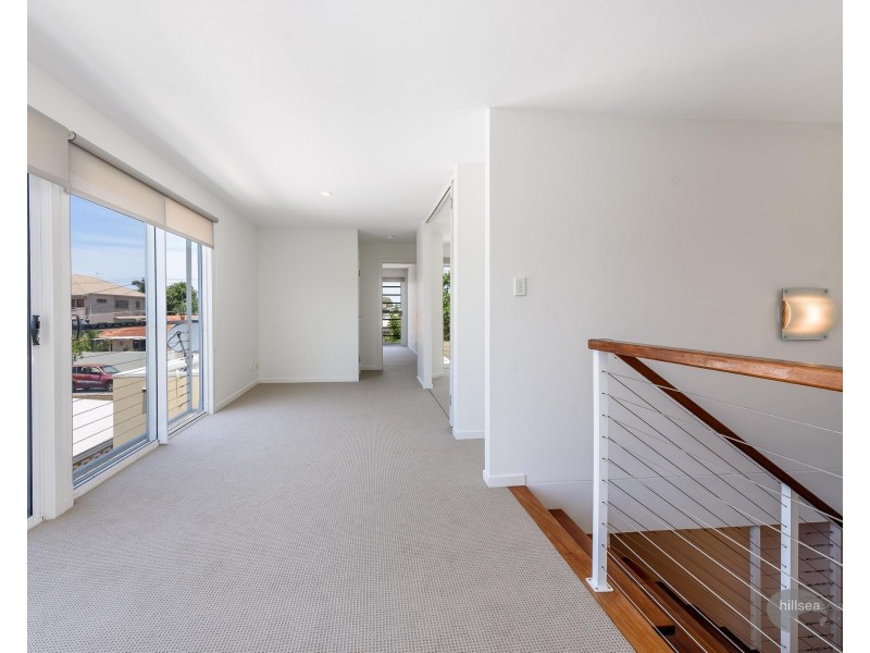 2/29 Nankeen Avenue, Paradise Point QLD 4216