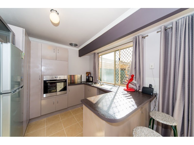 2/13 Hollywood Place, Oxenford QLD 4210