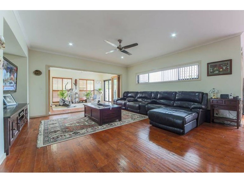 8 Picton Court, Upper Coomera QLD 4209