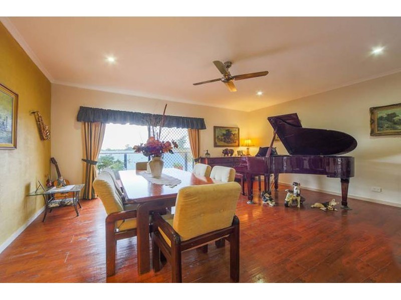 8 Picton Court, Upper Coomera QLD 4209