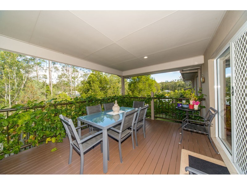 16 Calypso Court, Oxenford QLD 4210