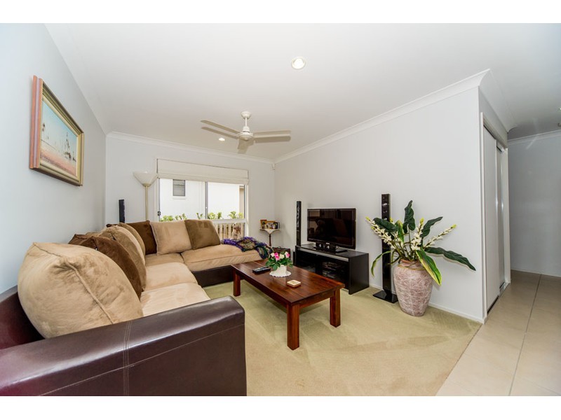 16 Calypso Court, Oxenford QLD 4210