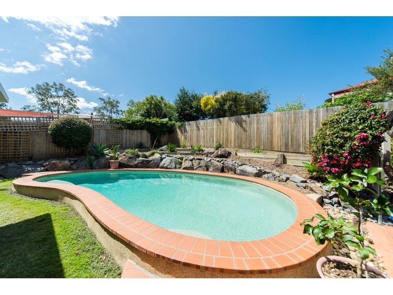 12 Hillgrove Court, Oxenford QLD 4210