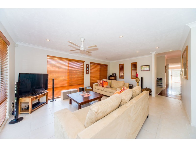 12 Hillgrove Court, Oxenford QLD 4210